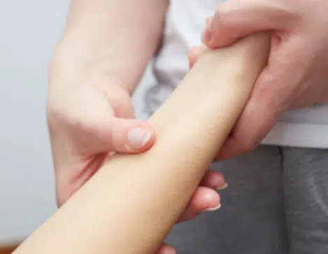 Massaging Foot Massaging Foot