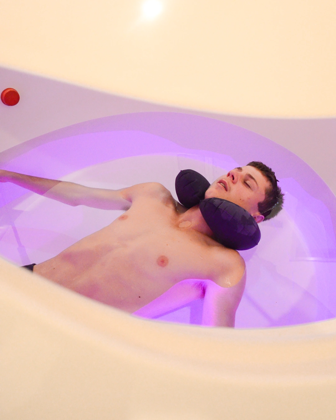 Massaging Foot Massaging Foot