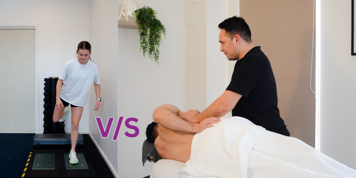 Massaging Foot Massaging Foot